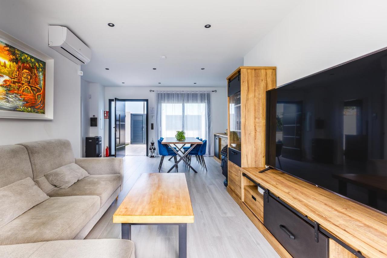 Ocean House Torre Del Mar Villa Екстериор снимка